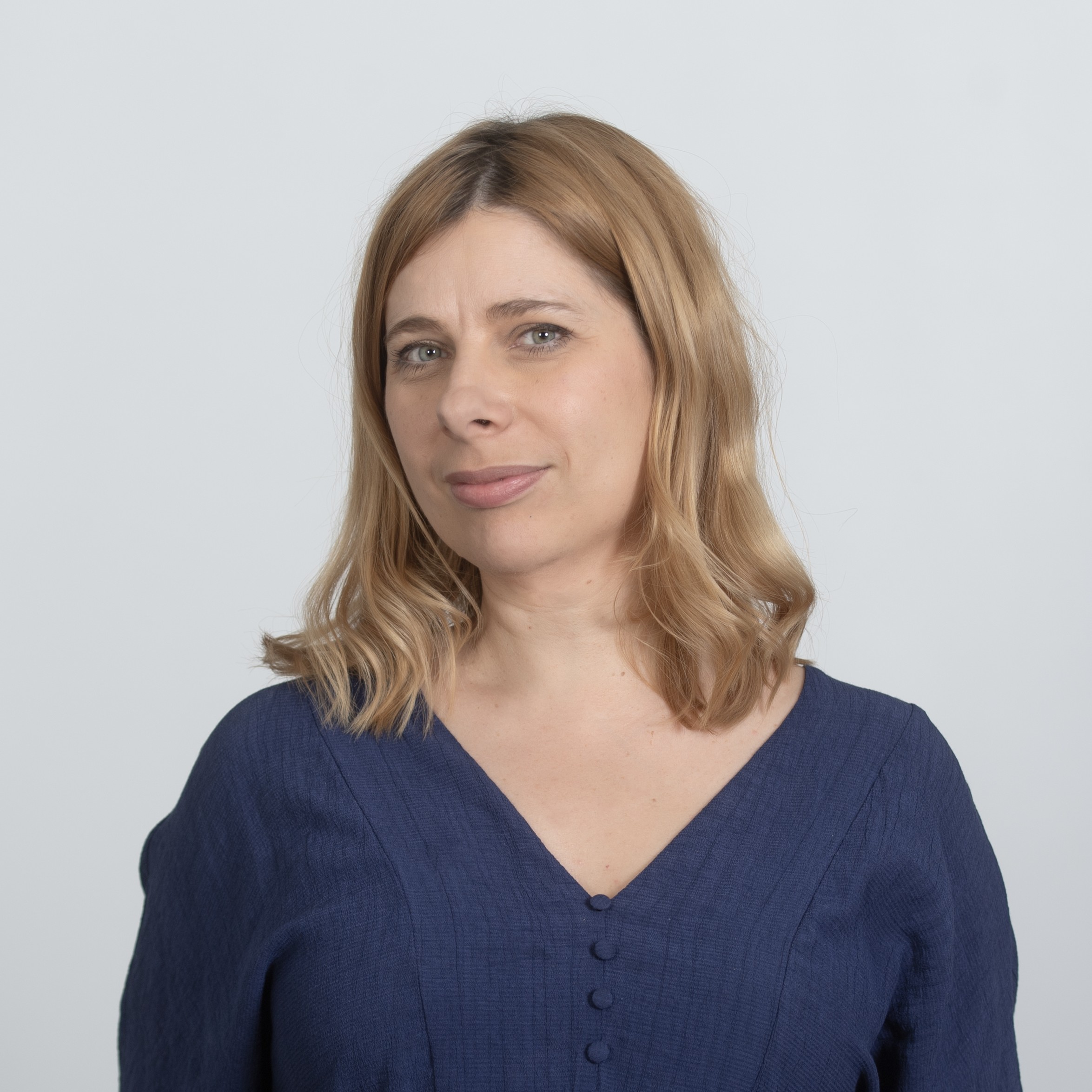 Viktória Serdült