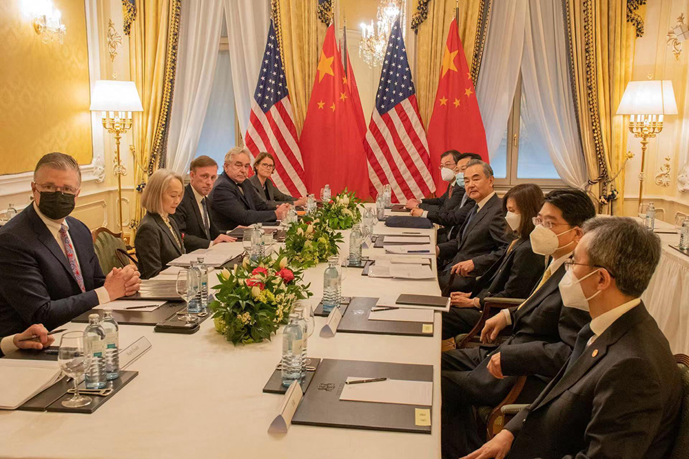 National security adviser Jake Sullivan and director Wang Yi meet in Vienna, Austria, on May 10, 2023. Also pictured
	on the U.S. side are NSC coordinator Kurt Campbell, NSC senior director Sarah Beran, and assistant secretary of
	state Daniel Kritenbrink. Credit: Alamy / Xinhua News Agency