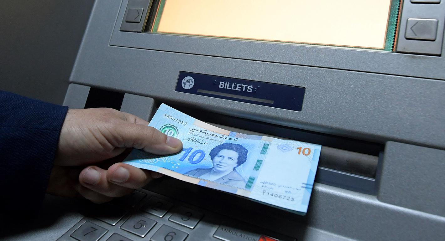 تراكم العوامل المؤدّية إلى الأزمة: تونس بين المشاكل الحالية والمسارات المستقبلية