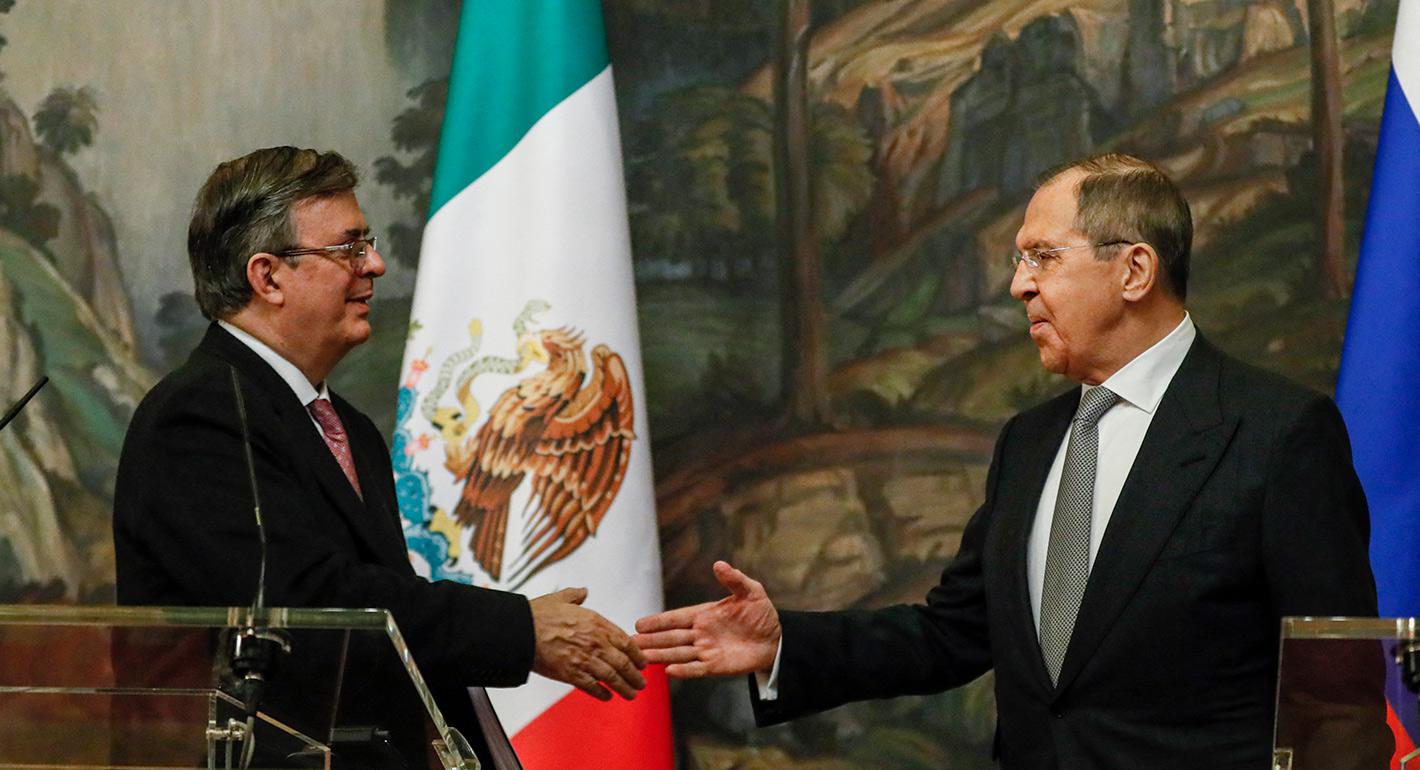 In Mexico, the Window on Russia’s Vaccine Diplomacy Is Closing