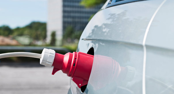 Policy Priorities for Advancing the U.S. Electric Vehicle Market