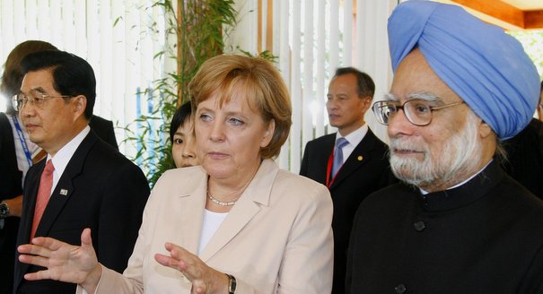 EU Relations with China and India: Courting the Dragon, Wooing the Elephant