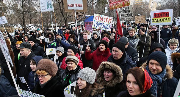 Defending One’s Backyard: Local Civic Activism in Moscow