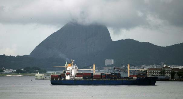 Making the Transition: From Middle-Income to Advanced Economies