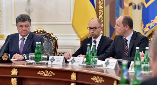 波罗申科团队：国家的管理者？